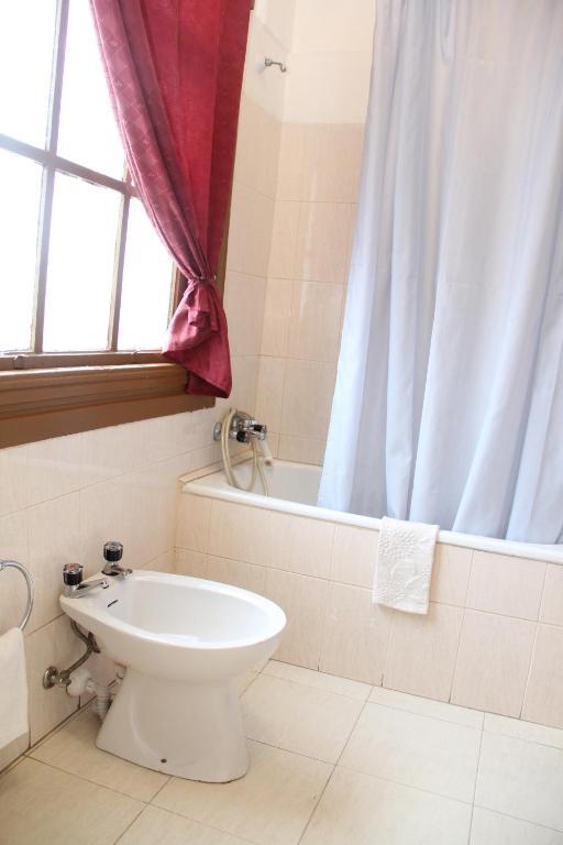 Monte Sinai Guest House Порто Стая снимка