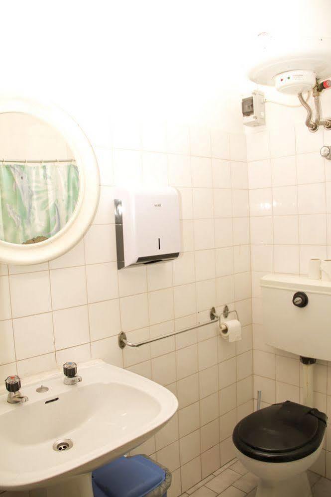 Monte Sinai Guest House Порто Екстериор снимка